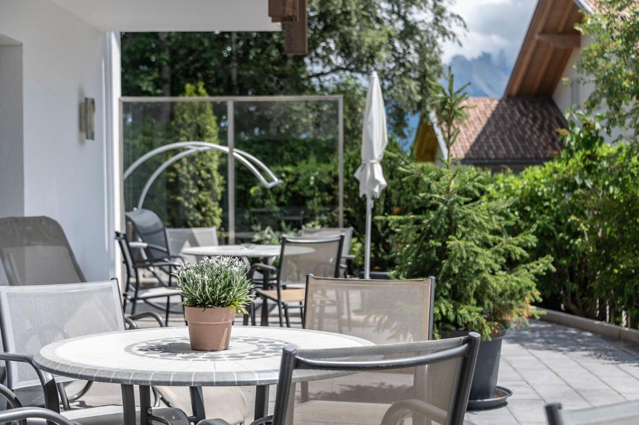 Apparthotel Feldhof - Living And Bistro Nova Ponente Exterior photo